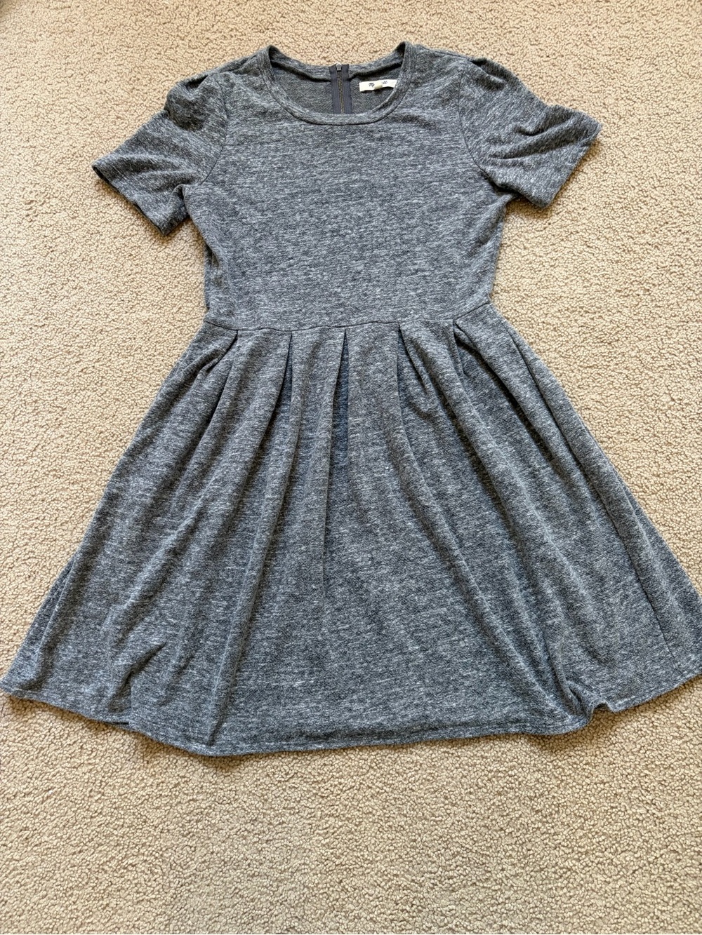 Madewell Gray Short Sleeve Pleated Knit Mini Dress